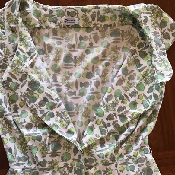 SOLD - 1950’s day dress with lots of detail! - Picture 2 of 6